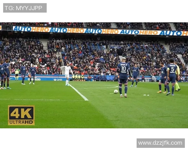 巴黎圣日耳曼主场击败里昂，继续领跑法甲积分榜，内马尔梅开二度！